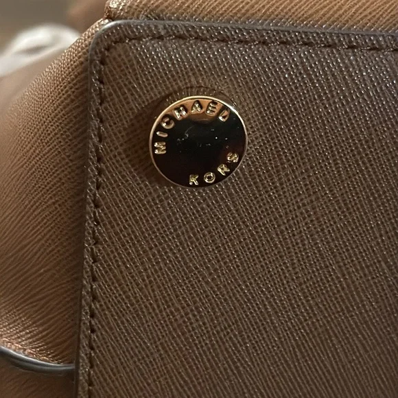 Michael Kors Rochelle Cognac Brown Large Saffiano Leather Bag NWT - Picture 10 of 16